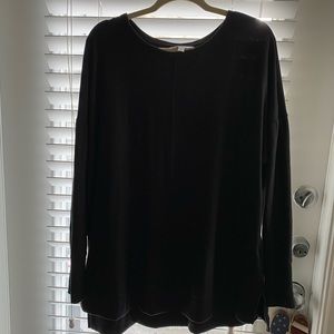 Time & Tru. Size XL 16-18. Long sleeve soft sweater shirt. (Tub C)